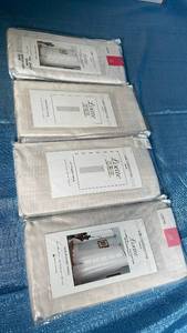 lot 3045 image: Liz Claiborne Lisette Rod Pocket Curtain Panels Set, Ivory, 60x72