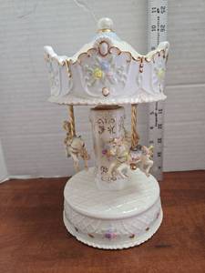 lot 394 image: Porcelain Carousel Box with Horses