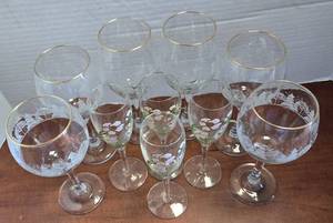 lot 467 image: Etched Crystal Stemware Collection. 4 with Floral Design and 6 with Winter Design.