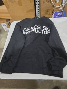 lot 9230 image: CC Provided Pullover Hoodie, Adult Unisex, Black, Large