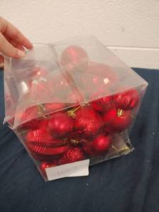 lot 24723 image: Dohance Christmas Balls Plastic Decoration Baubles Shatterproof Ornaments Decors for Xmas Trees, Hallway, Birthday Party, Wedding and Holidays