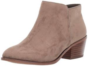 lot 4759 image: Amazon Essentials Womens Ankle Boots with Block Heel, Taupe, 11 - Retail $40