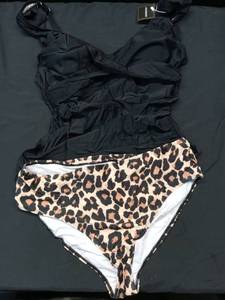 lot 4782 image: Aidonger Tankini Swimsuit for Women Tummy Control Two Piece Bathing Suit Ruched Ruffle Swimwear Top with Bottom Black Leopard XL