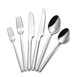 lot 32844 image: KINGSTONE 48-Piece Silverware Set with Steak Knives, Flatware Set for 8, Stainless Steel Tableware Cutlery Set for Home Restaurant, Mirror Finish,Modern Design - Retail $69