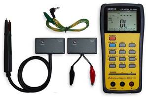 lot 1084 image: DE-5000 Handheld LCR Meter - Retail $178