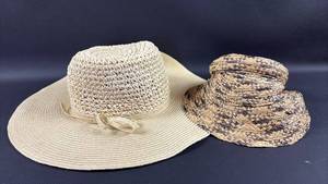 lot 142 image: Sun Hat and Visor