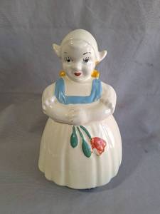 Vintage "American Pottery Company" Dutch Tulip Girl Cookie Jar 1950s