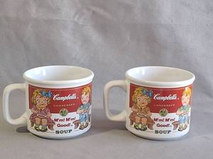 lot 68 image: Vintage 1997 CAMPBELLS Soup Mugs