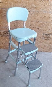 lot 71 image: Retro Kitchen Step Stool  Chair