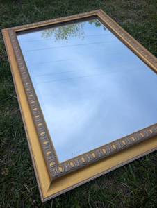 lot 1010 image: Stanley Monarch Decorative Gold Tone Framed Wall Mirror - 24x36 in