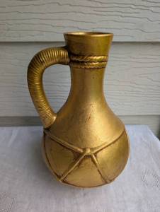 lot 1531 image: Gold Pitcher with Decorative Handle
