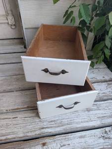 lot 1538 image: White Painted Wood Dresser Drawers - (could be used for plantersdecor) - 2 ct