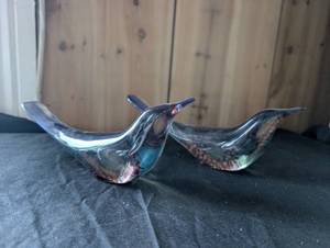 lot 1542 image: Brazilian Art Glass Bird Figurines Set - 2 ct