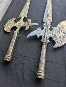 Decorative Medieval Style Battle Axes Set - 2 ct