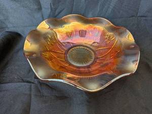 lot 2000 image: Carnival Glass Iridescent Bowl with Ruffled Edge