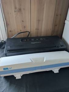 lot 2511 image: AmazonBasics Vacuum Sealer with WrapMaster Foil Cutter