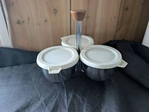 lot 2513 image: Condiment Serving Stand