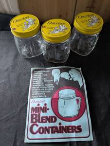 lot 2516 image: Osterizer Mini-Blend Containers&nbsp