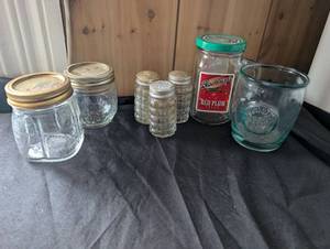 lot 2517 image: Assorted Glass Canning Jars and Kitchen Storage Collection