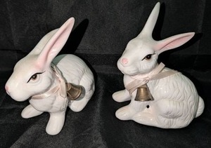 lot 3100 image: Ceramic Rabbit Figurines - 2 ct