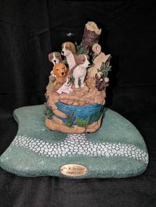 lot 3130 image: Ivy & Innocence Chapter VIII Musical Figurine with Multiple Dogs