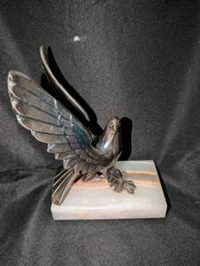 lot 3143 image: Metal Eagle Figurine on Marble Base - 4 in