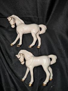 lot 3145 image: Two White Ceramic Horse Figurines