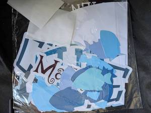 lot 4026 image: Classroom Bulletin Board Cutouts in Fish Theme