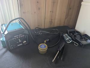 lot 4634 image: Wood Burning Pyrography Kit with Temperature Control