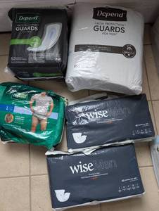 lot 5007 image: Mens Incontinence Guards and Underwear Bundle