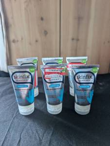 lot 5016 image: Skinfix Ultra Rich Hand Cream Fragrance Free 30ml Tubes -6ct