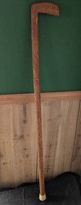 lot 5033 image: Hand Carved Wooden Walking Cane with Crosshatch Pattern