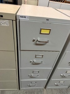 lot 267 image: HON 4-DRAWER FILING CABINET