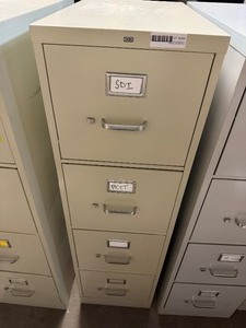lot 299 image: HON 4-DRAWER FILING CABINET
