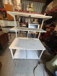 lot 314 image: HOBBY DESK WITH SHELF