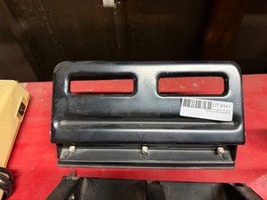 lot 341 image: 3-HOLE PAPER PUNCH