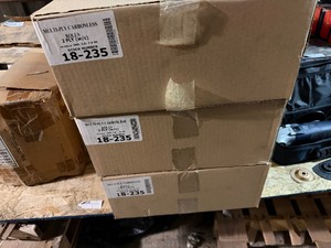 lot 355 image: MULTI PLY CARBONLESS ROLLS  3 X 95  3-CASES