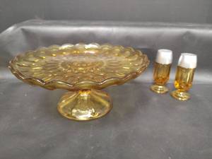 lot 210 image: Vintage Anchor Hocking Honey Amber Glass Cake Stand with Salt and Pepper Shakers