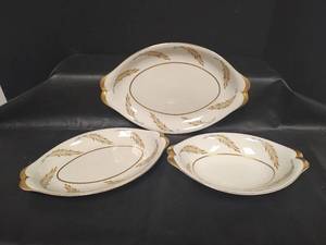 lot 246 image: VINTAGE Meito Norleans Courtley Pattern China, Made in Japan, Serving Platters and Bowl Set.