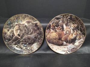 lot 313 image: Limited Edition Bradford Exchange Wildlife Collector Plates by Carl Brenders - A Family Affair Series, Numbered