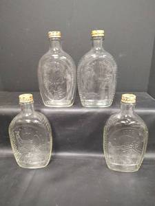 lot 326 image: Vintage Bicentennial 1776-1976 Log Cabin Syrup Bottles
