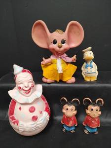 lot 339 image: Classic Character Toys. Mouse is Piggy Bank