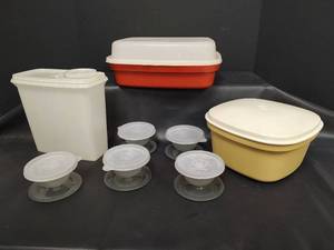 lot 347 image: Tupperware Food Storage Containers, Steamer and Dessert Bowls with Lids