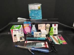 lot 372 image: Mixed Beauty and Personal Care Items
