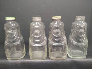 lot 374 image: Vintage Grapette Products Co Bottles, Camden Arkansas