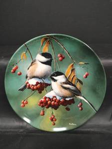 lot 403 image: 1986 Knowles The Chickadee Collector Plate by Kevin Daniel, Numbered