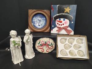 lot 419 image: Christmas Lot,  Hare in Winter Plate, Light Up Angels and More