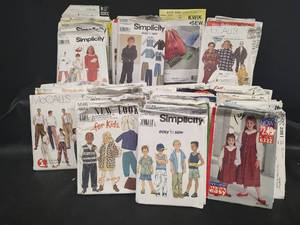 lot 441 image: Mixed Sewing Patterns - Simplicity, McCalls, Butterick & Kwik Sew
