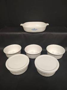 lot 446 image: Vintage Corning Ware Casserole Dish with 5.5in Baking Dishes