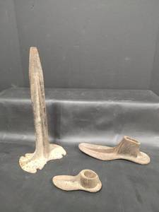 lot 449 image: Antique Cast Iron Shoe Stand Forms with Cobbler Repair Anvil